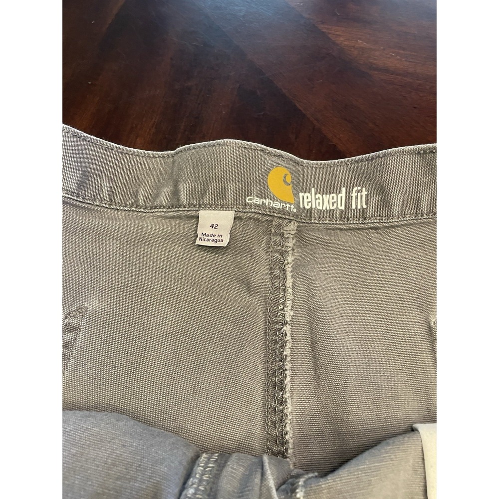 Mens Carhartt Relaxed Gray Shorts Size 42 Pockets - Picture 2 of 4